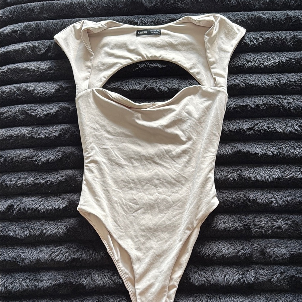 SHEIN Cream Bodysuit with Cutout